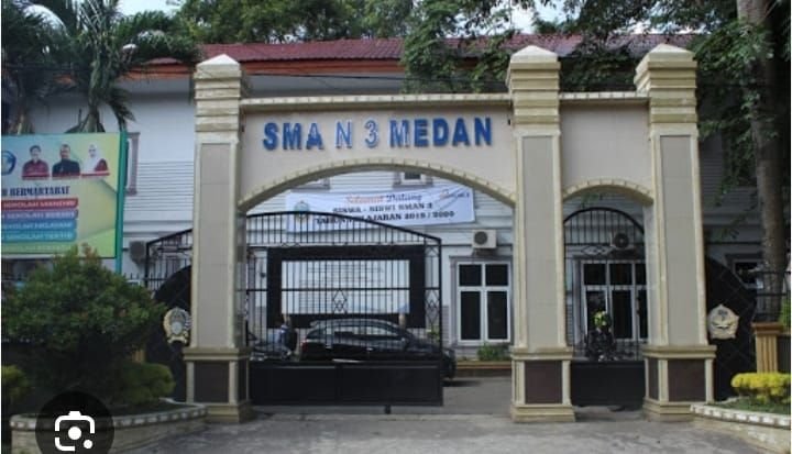 4 Wasek dan 5 Staf Wakasek SMA Negeri 3 "Dicopot"  Plt Kasek Susianto Mengadu ke DPRD Sumut