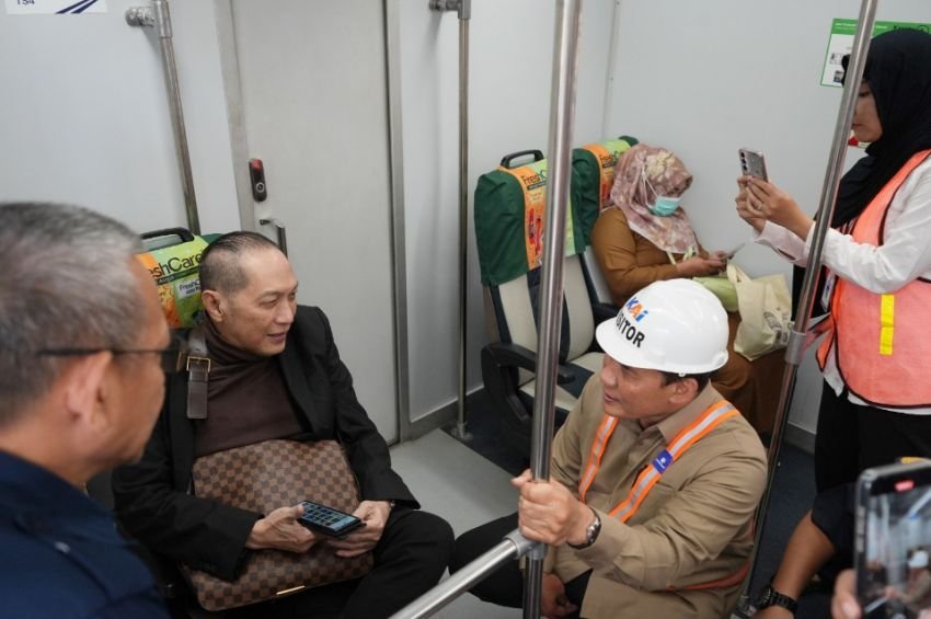 Kunjungi Stasiun Medan, Anggota Komisi VII DPR RI Apresiasi Layanan KA di Sumut