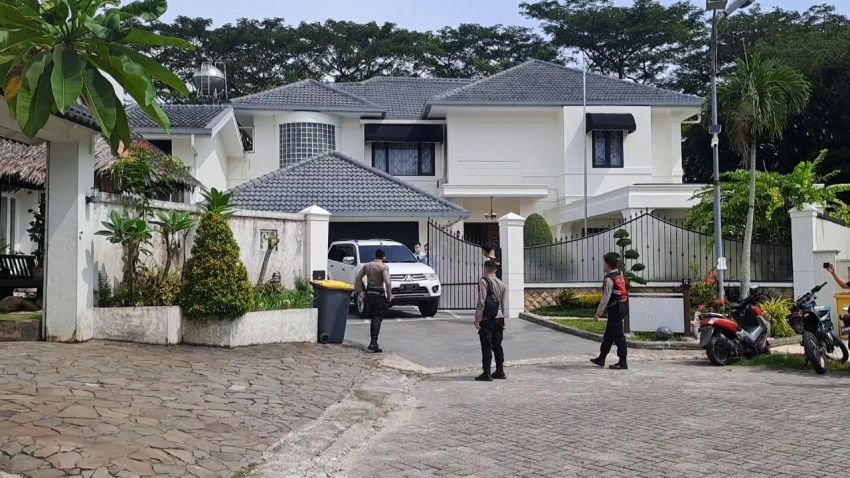 KPK Sita Rp2,8 Miliar dan Dua Senjata Api dari Rumah Topan Ginting