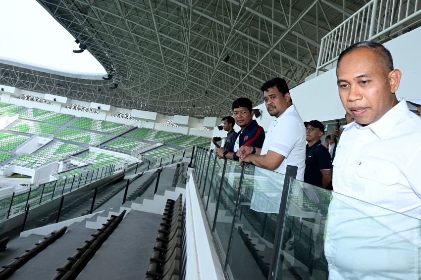 Bobby Nasution Tinjau Stadion Utama Sumut