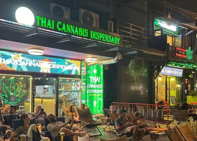 Thailand Batasi Turis Beli Ganja, Harus Pakai Resep Dokter