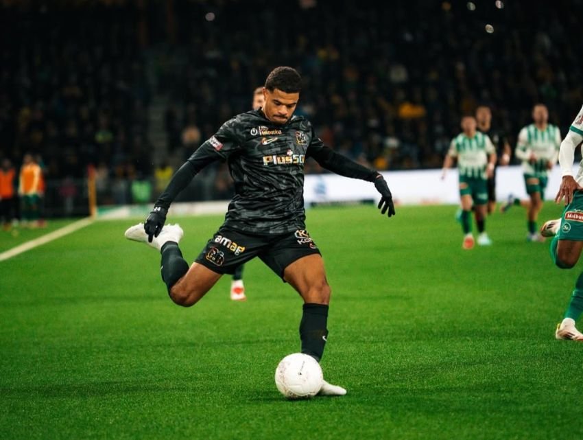 AC Milan Gaet Zachary Athekame, Bek Kanan Muda Berbakat dari Young Boys