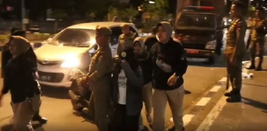 Gelar Operasi Pengawasan dan Perda, Belasan Remaja Diamankan Satpol PP Padang