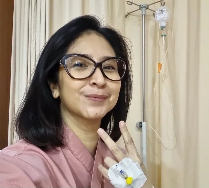 Novita Angie Kena Batu Empedu, Berawal dari Sakit Perut yang Beda