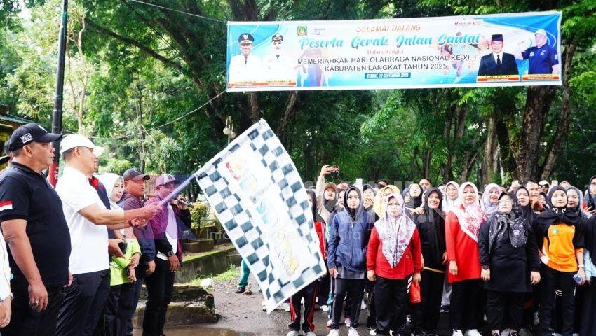 Semarakkan Haornas ke-42, Pemkab Langkat Gelar Jalan Santai dan Apresiasi Atlet Berprestasi