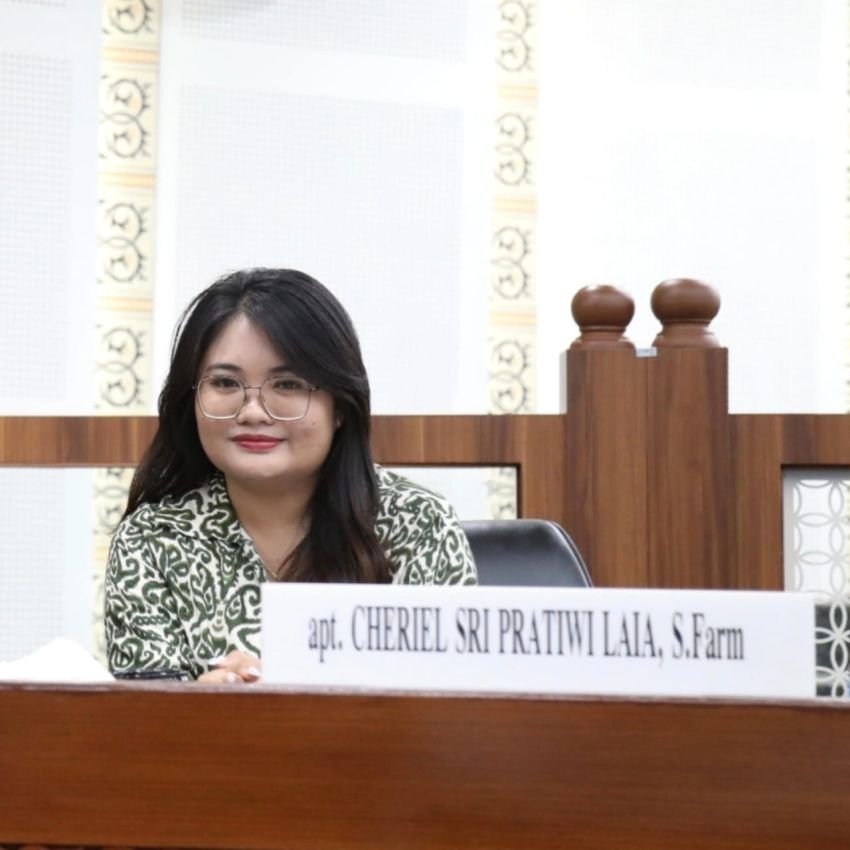 Viral di Medsos, Cheriel Laia Desak Pemerintah Bangun Jembatan Sungai di Nias