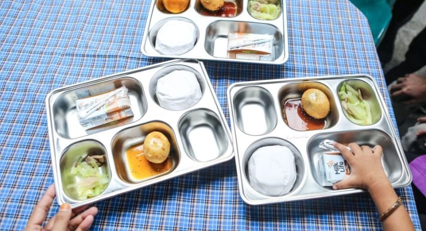 Dapur MBG Disarankan Kurangi Telur Ayam untuk Lauk, Ini Risikonya!