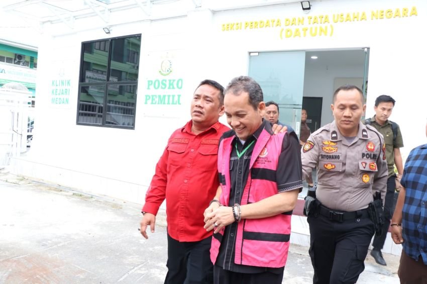 Kejari Medan Tetapkan Tiga Tersangka Korupsi BBM Subsidi Kendaraan Sampah