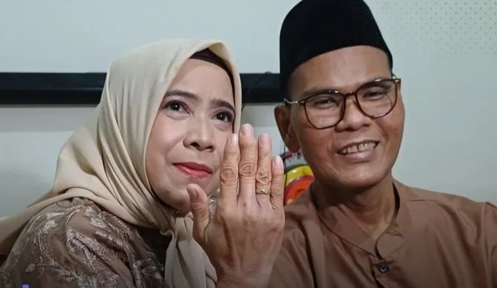 Fahmi Bo Nikahi Mantan Istri, Mahar 2,1 Gram Emas