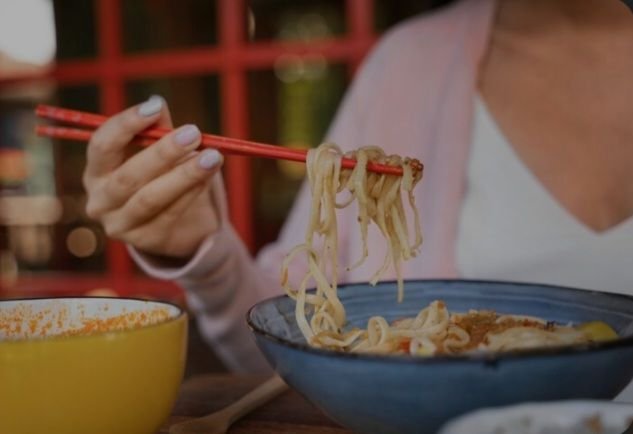 Awas! Sering Makan Ramen Picu Risiko Kesehatan