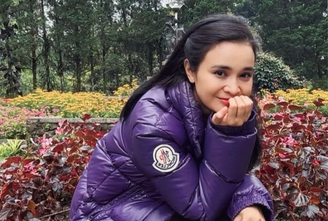 Michell Ziudith Jatuh Cinta dengan Lagu Nike Ardila di Film Horor
