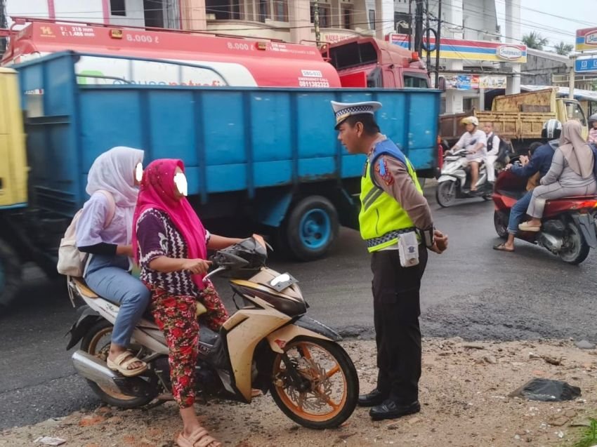 Operasi Zebra Toba, Polres Tapteng Catat 65 Teguran dan 1 Kecelakaan