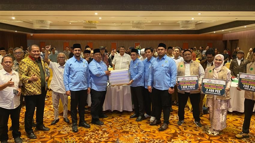 Ketua Dewan Pembina Pemuda Masjid Dunia Bahlil Lahadalia Kirim Bantuan Rp1 M ke Lokasi Bencana