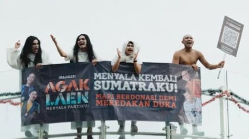 Film Kedua Agak Lain Tembus 7 juta Penonton, Bene Dion Akui Belum Bisa ke Lokasi Bencana