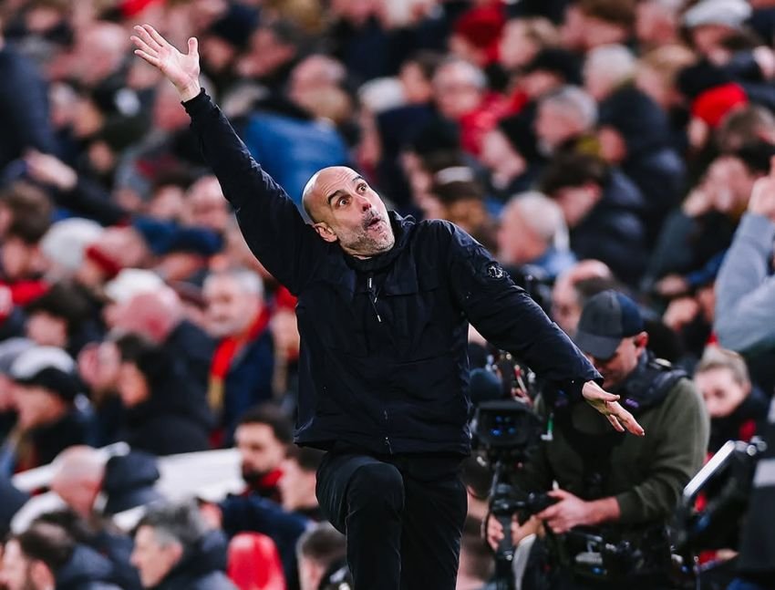 Menang di Neraka Anfield, Guardiola Tegaskan City Masih Lapar Gelar