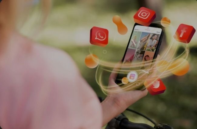 Alasan Orang Jarang Posting di Medsos, Nomor Satu Jaga Batasan