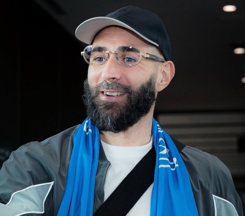 Buka Lembaran Baru di Riyadh, Benzema Resmi Jadi Bintang Al-Hilal