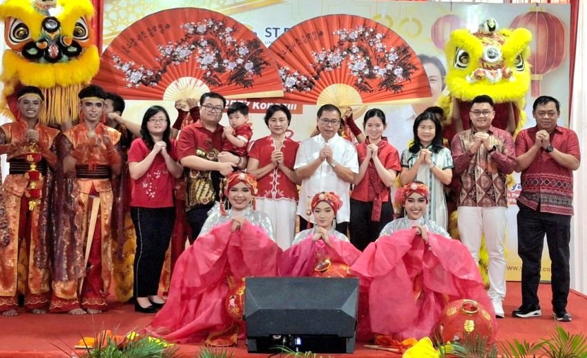 Pertemuan Imlek dan Ramadhan, Sofyan Tan Gaungkan Nilai Kemanusiaan di Atas Segala Perbedaan