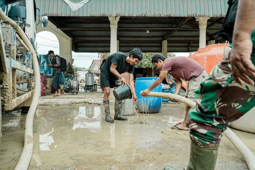 Asa untuk Aceh Tamiang, Pertamina EP Rantau Salurkan Air Bersih dan Bantuan Sembako di Puluhan Desa