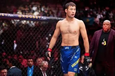 Belum Pernah Kalah, Shavkat Rakhmonov Justru Terdepak dari Ranking