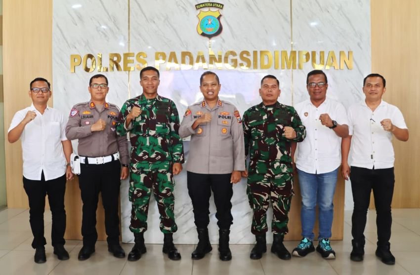 Jalin Sinergitas, Dandim 0212/Ts Kunjungi Mapolres Padangsidimpuan