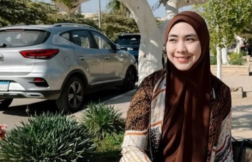 Oki Setiana Dewi Melebarkan Sayap ke Eropa