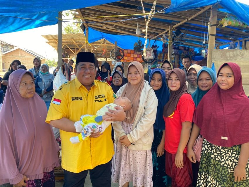 Ketum PP AMPG Tabalkan Nama Bahlil Barkah Al Idrus kepada Bayi Yang Lahir di Tenda Pengungsian Tamiang