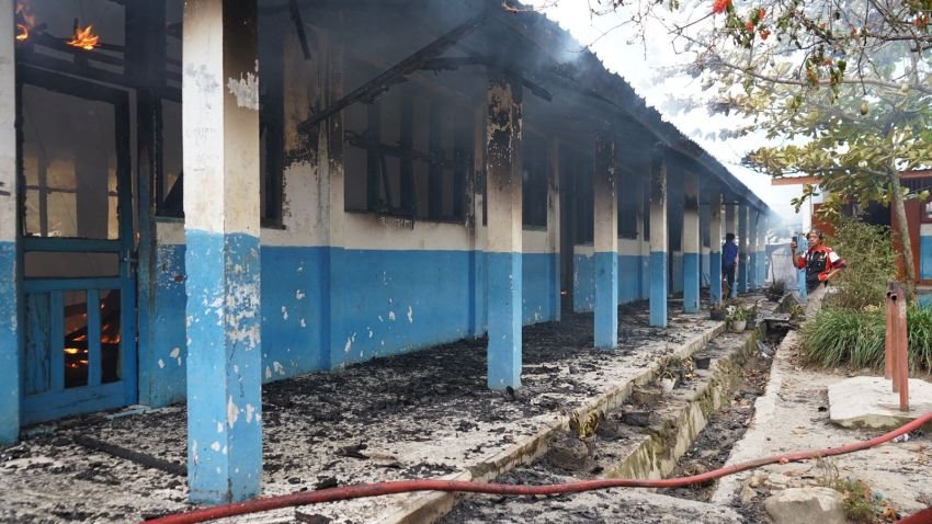Ruang Kelas SMP Negeri 4 Balige Terbakar