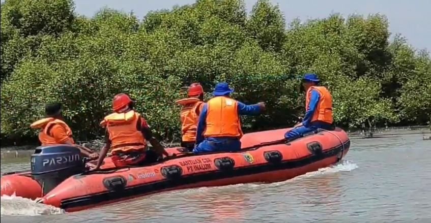 Nelayan Pencari Kerang Hilang di Perairan Batubara