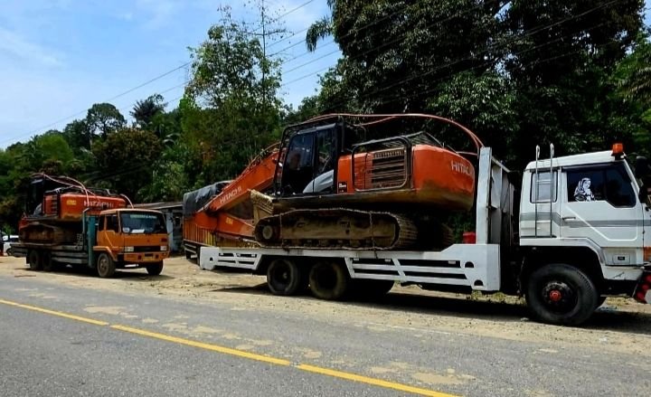 Polda Sumut Amankan Dua Alat Berat, Diduga untuk Tambang Ilegal di Madina