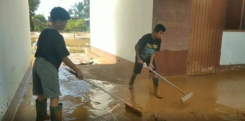 Banjir Bandang Kembali Menghantam Tapteng, Siswa Sekolah Terpaksa Libur Kembali
