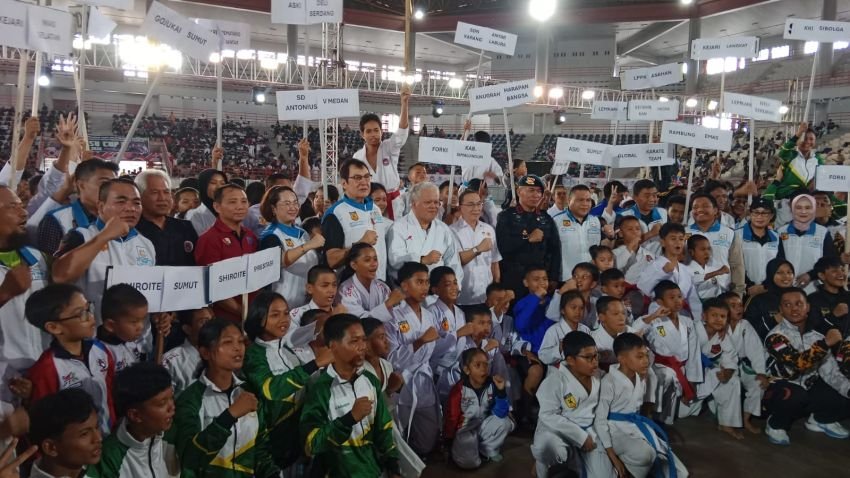 Harli Siregar Buka Kajatisu Cup II, Dukung Pembinaan Atlet Karate Sumatera Utara