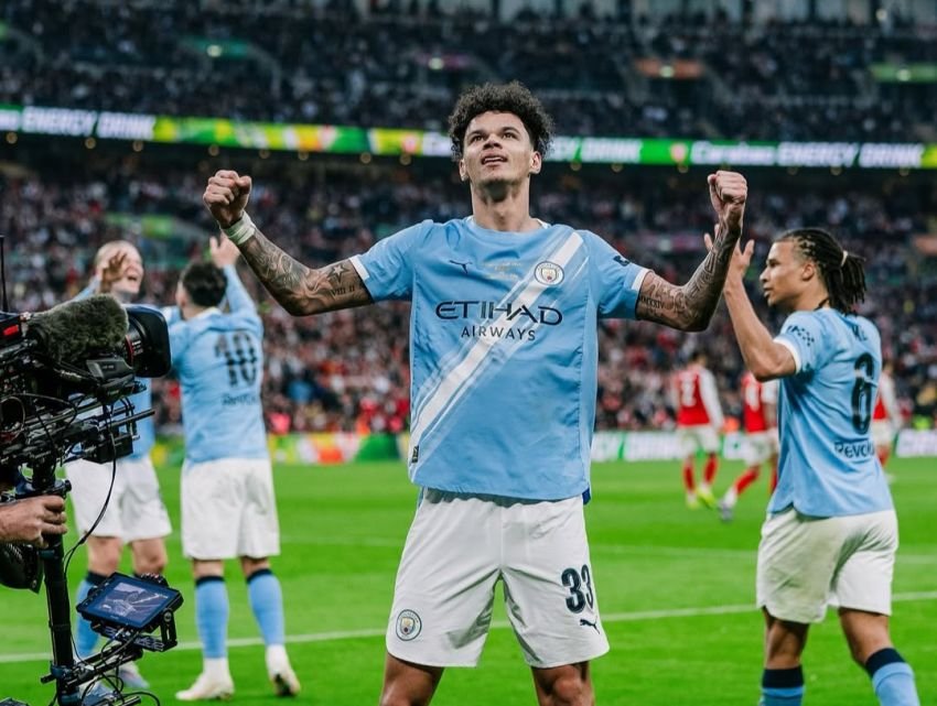 Empat Menit Penentuan, Manchester City Hancurkan Arsenal di Final Carabao Cup