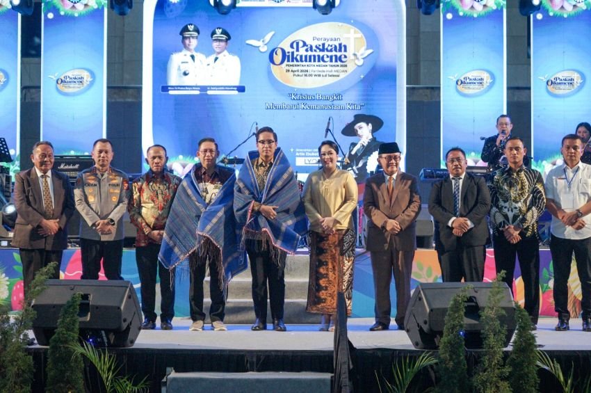 Rico Waas Tekankan Kasih Sayang dan Keberagaman di Paskah Oikumene Pemko Medan