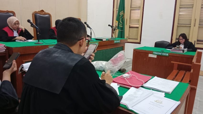 Dua Nelayan Aceh Dituntut 16 Tahun Penjara Terkait Peredaran 1 Kg Kokain