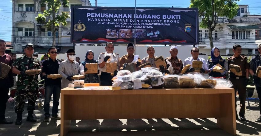 Polres Padangsidimpuan Musnahkan Narkoba, Miras dan Knalpot Blong
