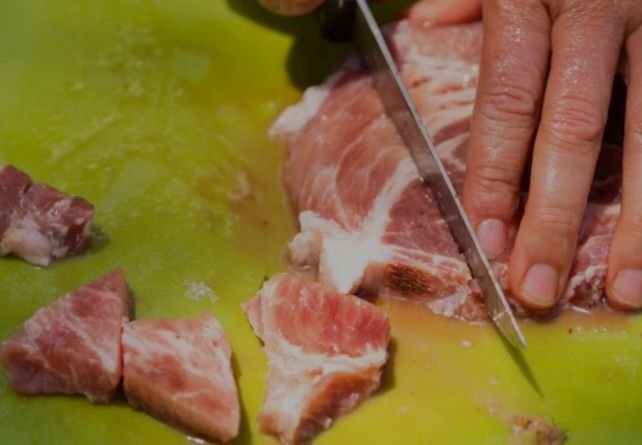 Konsep Pembagian Daging Kurban dan Berat Ideal untuk Penerima, Ini Penjelasannya
