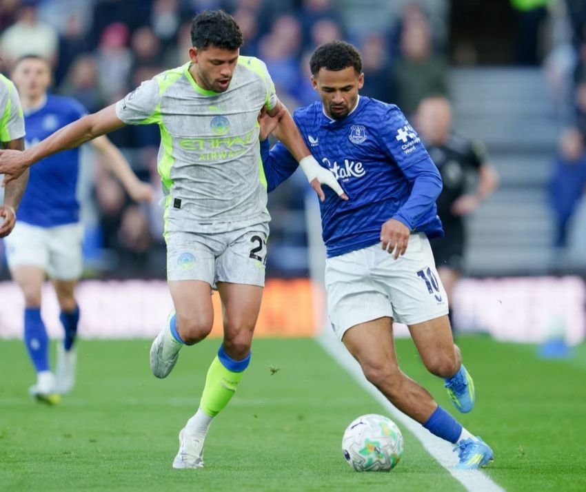 Drama Enam Gol di Goodison: Man City Bangkit, Tapi Hilang Kendali Perebutan Gelar