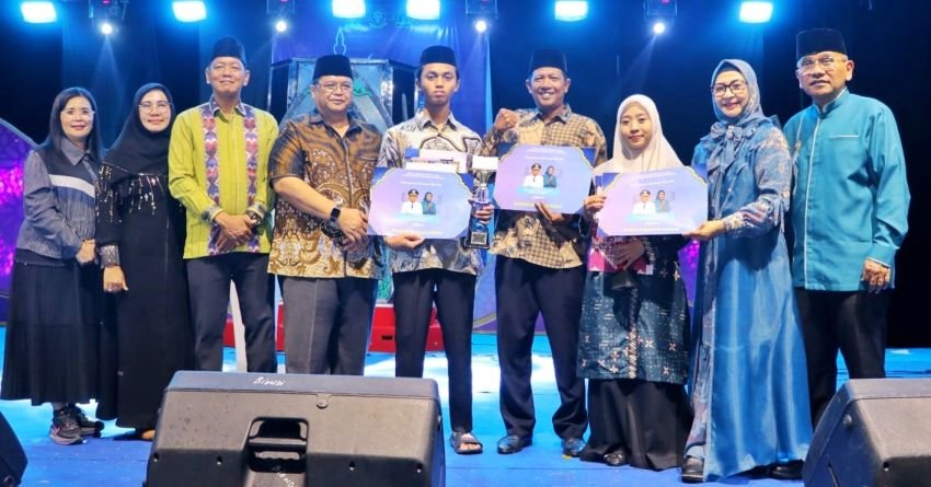 Bupati Hadiahi Umroh Tiga Peserta Terbaik MTQ Ke-52 Simalungun