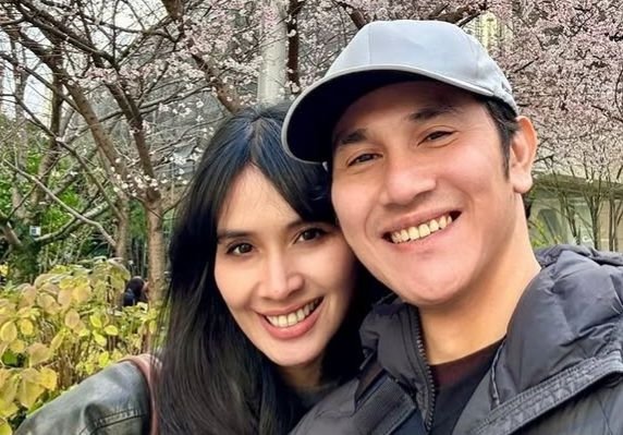 Bintangi Remake Film India, Vino G Bastian dan Marsha Timothy Bermusuhan