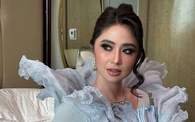 Disebut sebagai Kuntilanak saat Live TikTok, Dewi Perssik Mau Lapor Polisi