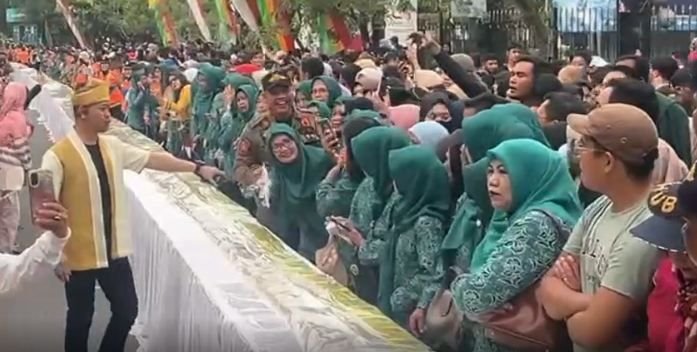 Kue Talam Durian Terpanjang di Dunia, Pekanbaru Pecahkan Rekor MURI dan Dunia