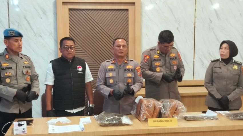 Berkat Kicauan Dua Kurir Sabu, Toke Rok Berhasil Diringkus Polres Padangsidimpuan