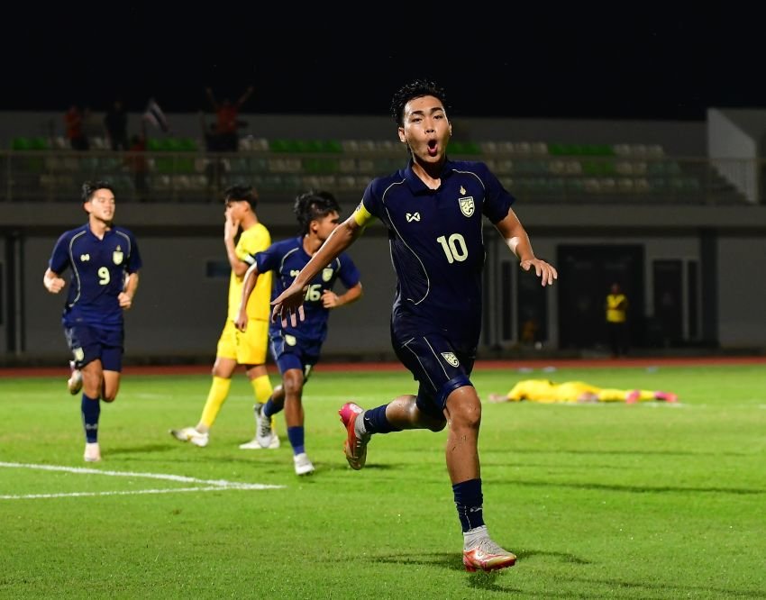 Thailand Lolos Dramatis, Malaysia Tumbang 3-2 di Stadion Teladan