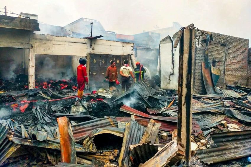 Api Lahap Ratusan Kios di Pasar Dwikora Pematangsiantar, Tidak Ada Korban Jiwa