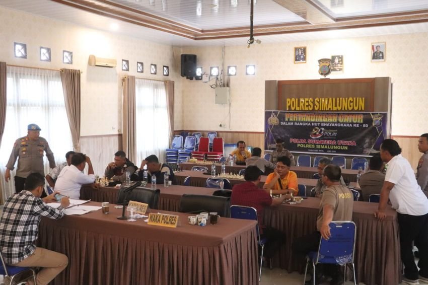 Polres Simalungun Gelar Lomba Catur Jelang Hari Bhayangkara ke-80