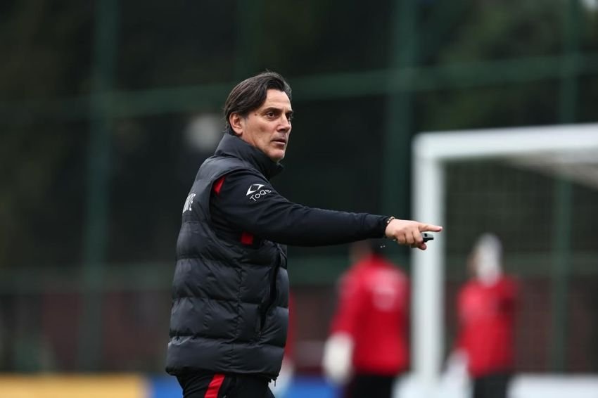 Montella Tak Habis Pikir Turki Kalah dari Australia: Kami Mendominasi Pertandingan