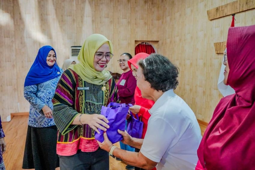 Peringatan HLUN ke-30 di Medan, Momen Tingkatkan Kepentingan Lansia dalam Kehidupan Sosial