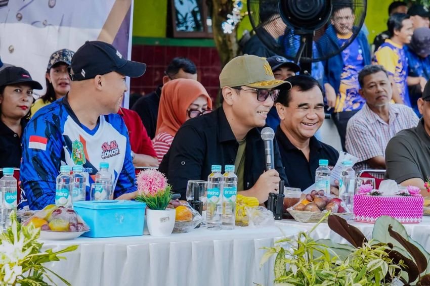 Sapa Warga di Medan Johor, Wali Kota Rico Tri Putra Bayu Waas Serap Aspirasi dan Beri Solusi Konkret