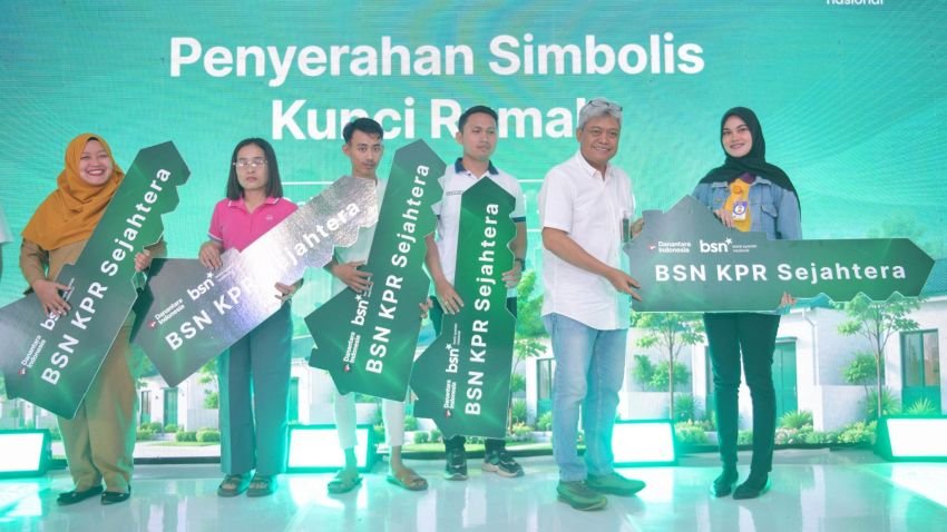 &lrm;Gelar Akad Massal 6.000 Rumah, Bank BSN Kuasai Pangsa Pasar Rumah Rakyat